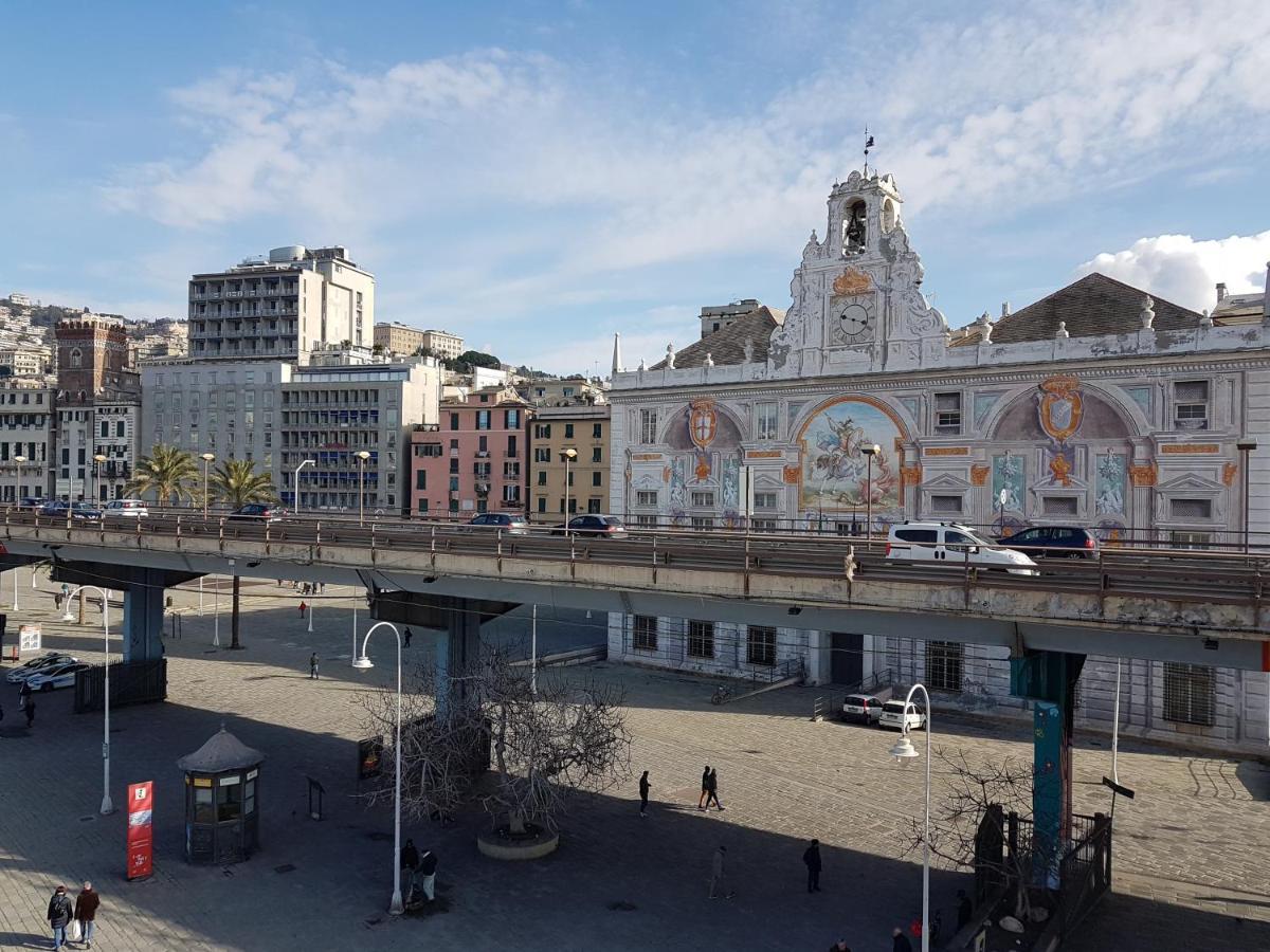 Апартаменты Casa Vacanze Porto Antico Генуя Экстерьер фото